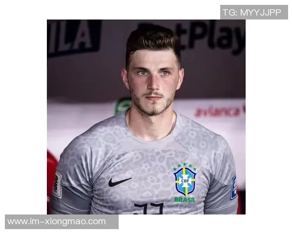 热那亚向利雅得胜利报价门将本托西汉姆联也对其表示关注