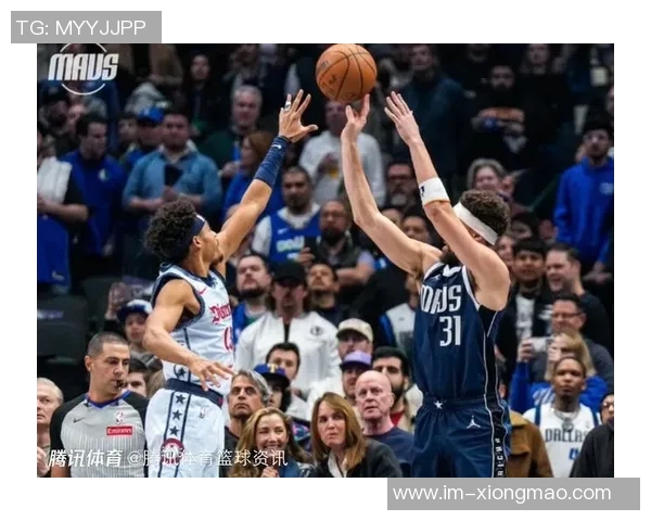 克莱半场高效表现15分5助攻三分命中率出色正负值显著提升